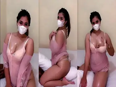 Bokep Live Miss Zara Semok Goyang Pantat poster