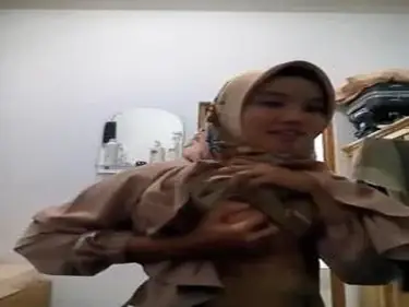 Guru Jilbab Disuruh Remas Endingnya Bilang Udah poster