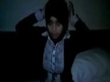 Video Sex Indo Cewek Aceh Berjilbab ML Terbaru poster